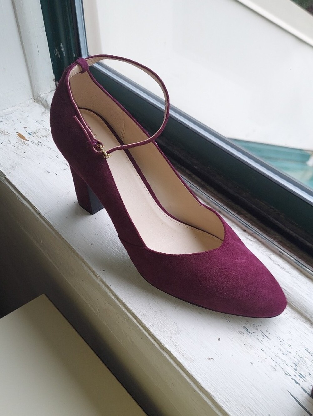 Cole Haan Wine Suede Ankle Strap Block Heel Rubber Sole Cushioned Insole Size 10 - Picture 5 of 15